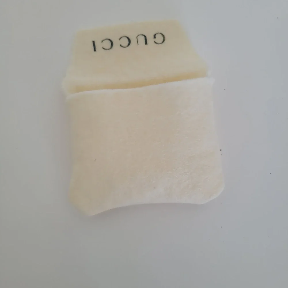 Gucci Small‎ Cream Felt Jewelry Pouch Mini Dust Bag for Rings Earrings 4x3